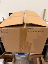 Load image into Gallery viewer, Taj Sunset Eau de Toilette Vials 2ml By Escada Discontinued Qty 300 Case New Carded
